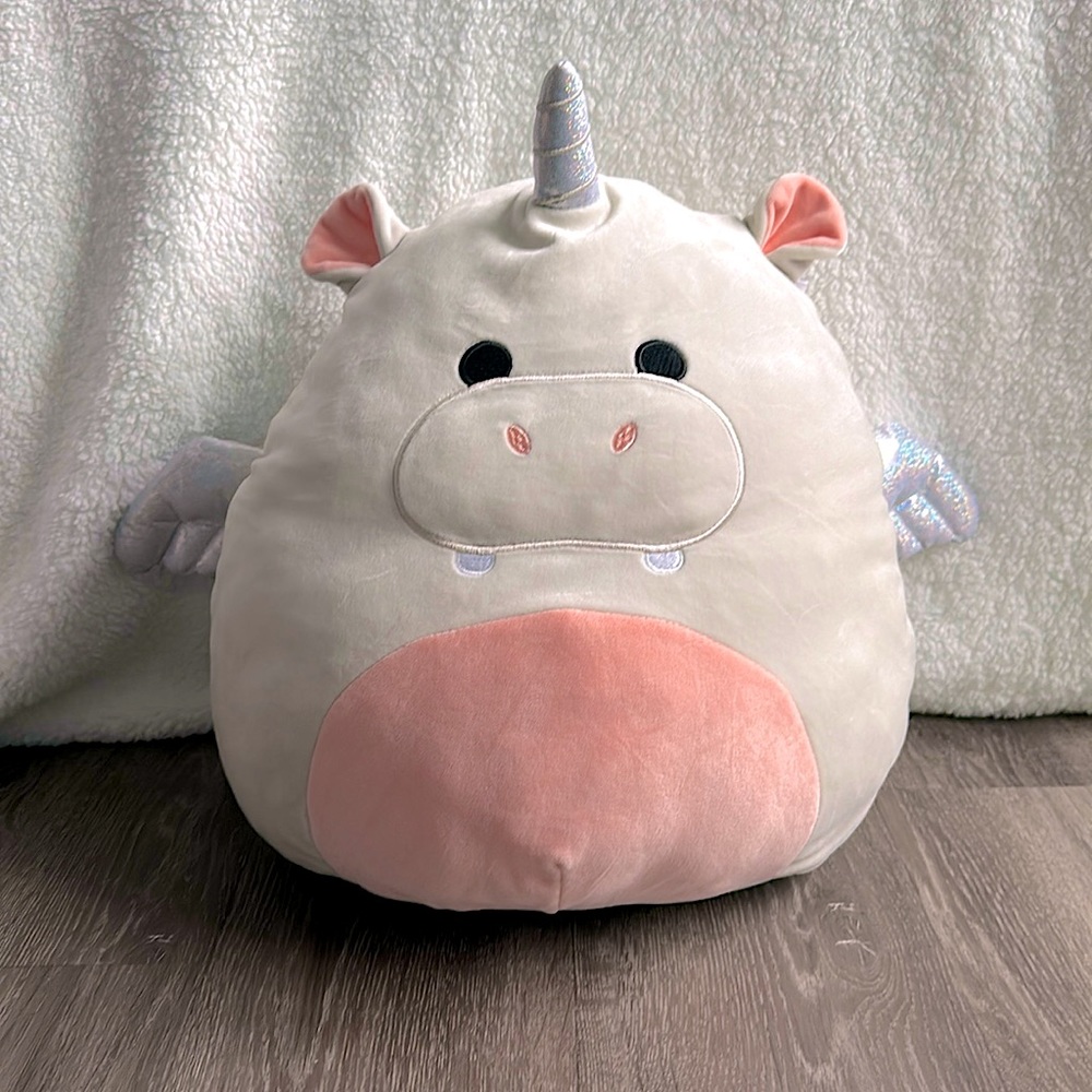 Squishmallow - Haizley the Hippo 14in